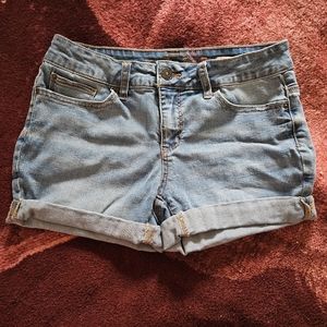 Fade Glory Women's Blue Denim Jean Shorts Size 4